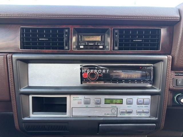 Nissan Gloria Van 1983 thumbnail 24