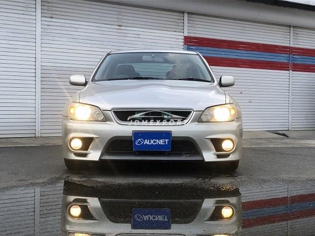 Toyota Altezza 1999 thumbnail 4