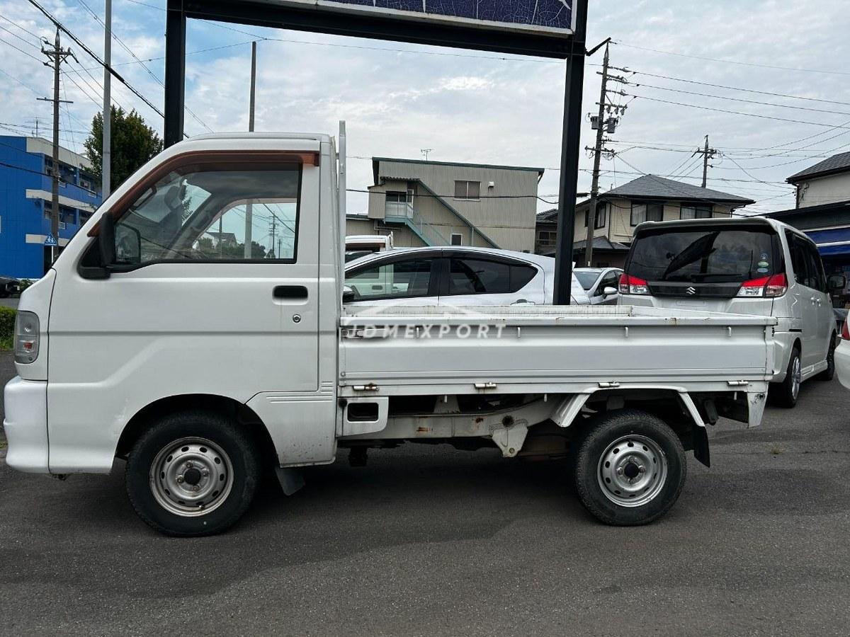 Daihatsu Hijet Truck 2000 thumbnail 5