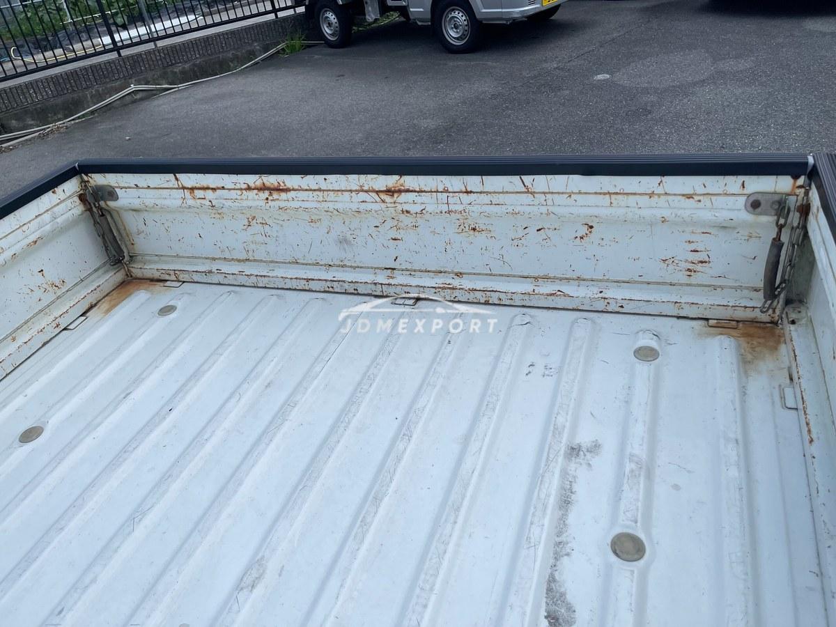 Daihatsu Hijet Truck 2000 thumbnail 10