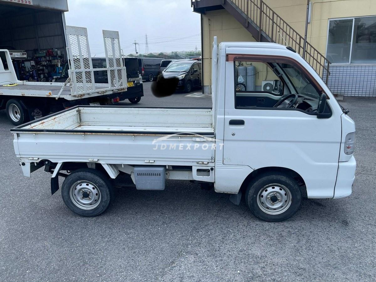 Daihatsu Hijet Truck 2000 thumbnail 4