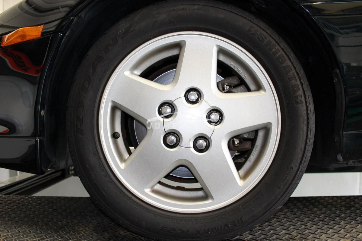 Toyota MR2 1996 thumbnail 19