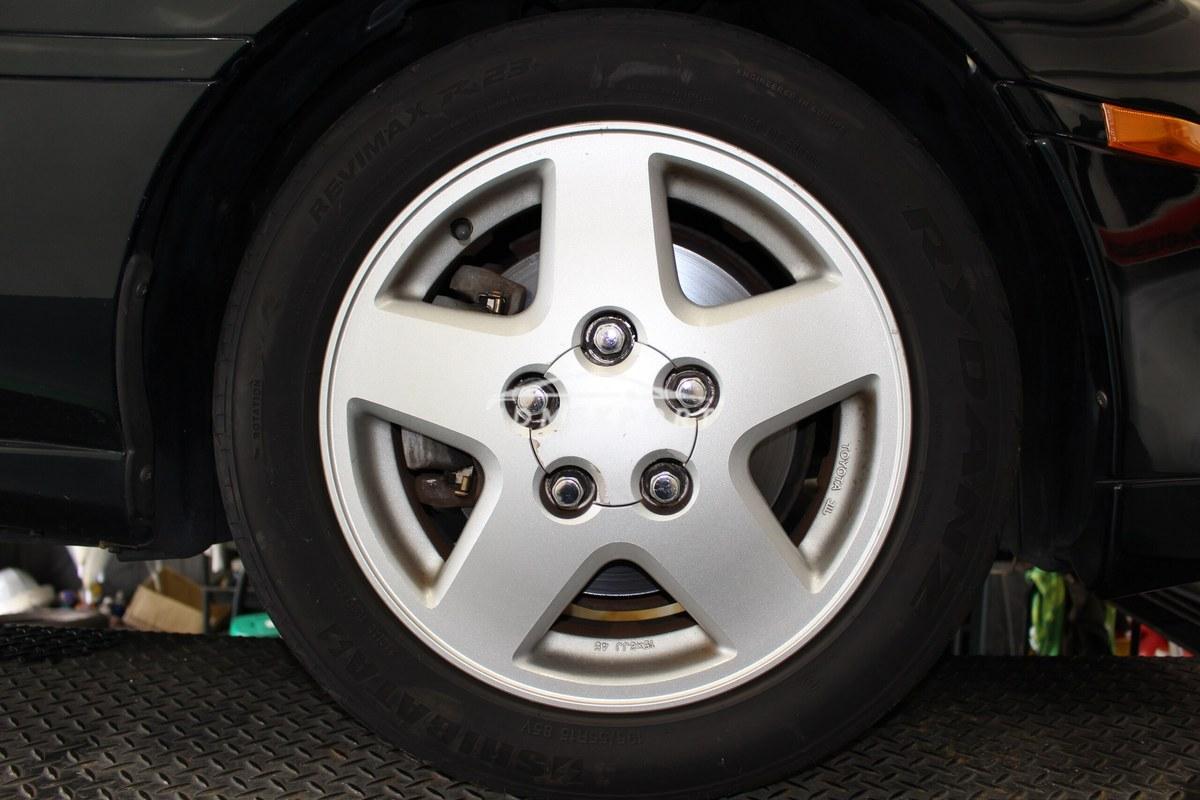 Toyota MR2 1996 thumbnail 13