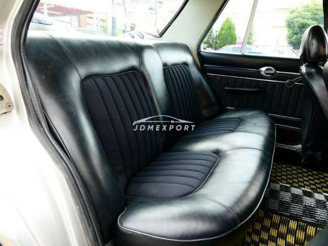 Nissan Skyline 1972 thumbnail 10