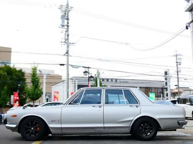 Nissan Skyline 1972 thumbnail 44