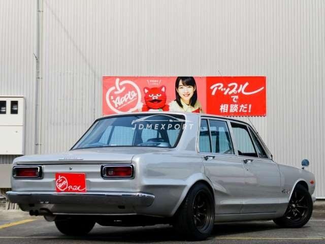 Nissan Skyline 1972 thumbnail 2