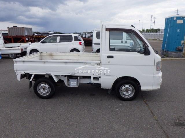 Daihatsu Hijet Truck 2000 thumbnail 4