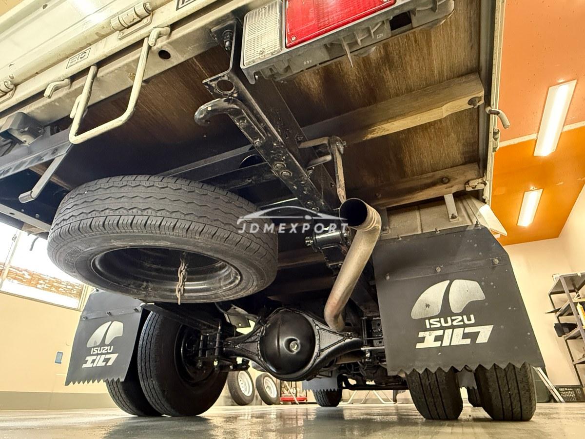 Isuzu Elf Truck 1998 thumbnail 32