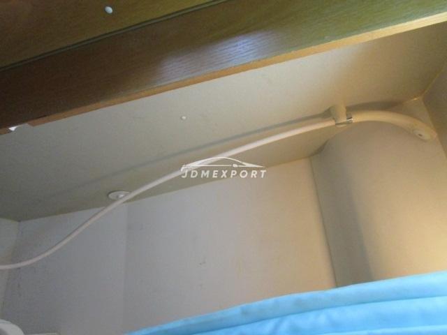 Toyota Coaster 1999 thumbnail 9