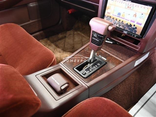 Nissan Cedric 1990 thumbnail 23