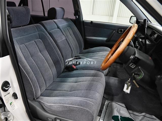 Toyota Crown Station Wagon 1996 thumbnail 5