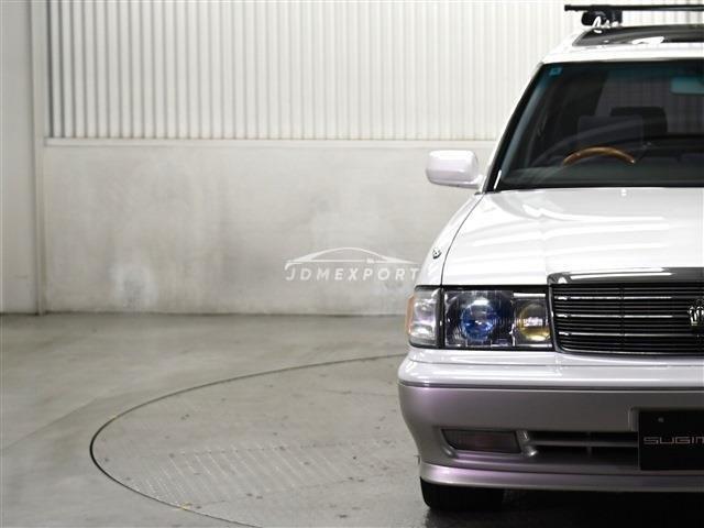 Toyota Crown Station Wagon 1996 thumbnail 2