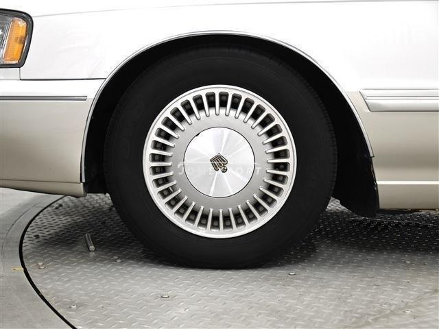 Toyota Crown Station Wagon 1996 thumbnail 9