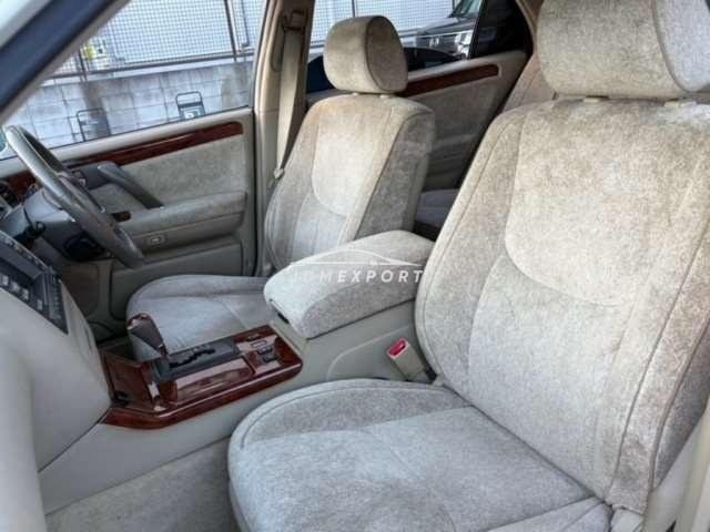 Toyota Crown Majesta 2001 thumbnail 22