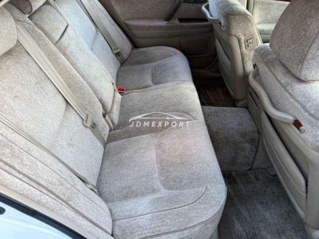 Toyota Crown Majesta 2001 thumbnail 14