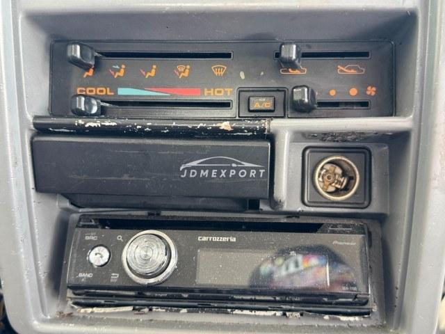 Suzuki Jimny 1990 thumbnail 8