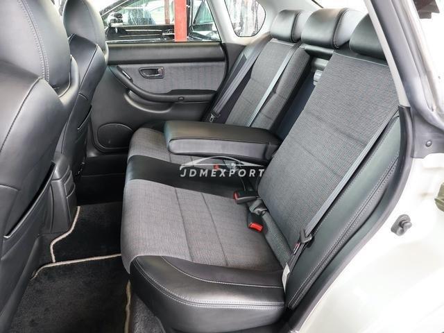 Subaru Legacy B4 2001 thumbnail 18