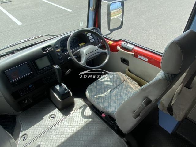 Mitsubishi Fuso Rosa Bus 2000 thumbnail 3