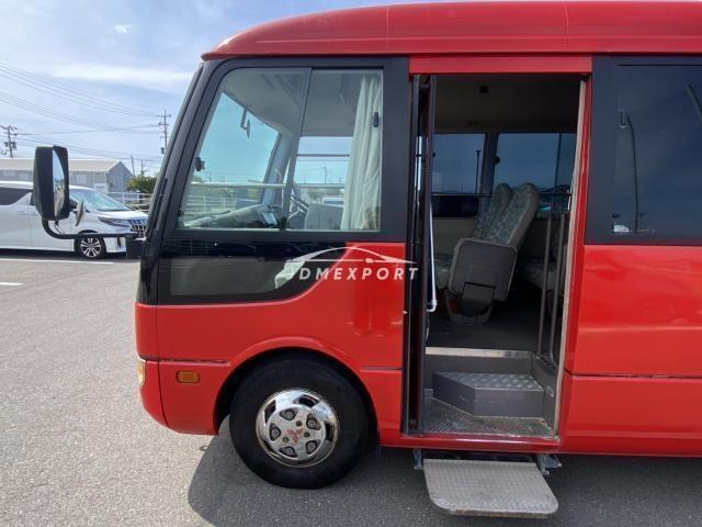 Mitsubishi Fuso Rosa Bus 2000 thumbnail 9