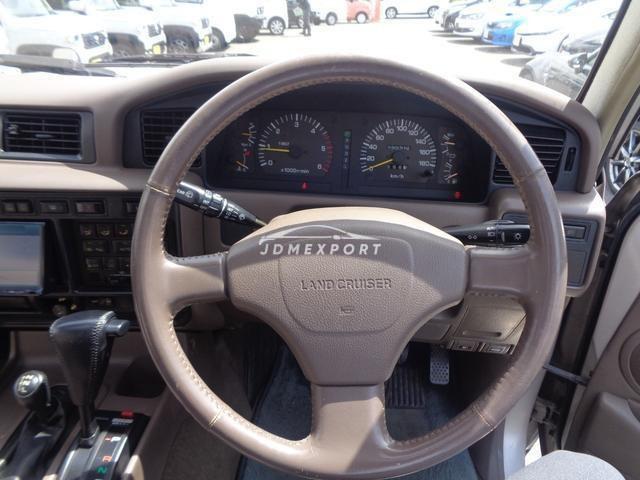 Toyota Land Cruiser 80 1996 thumbnail 12