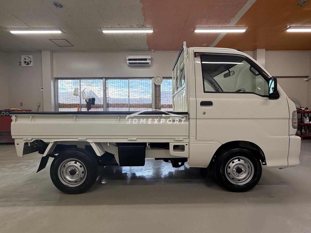 Daihatsu Hijet Truck 2000 thumbnail 5