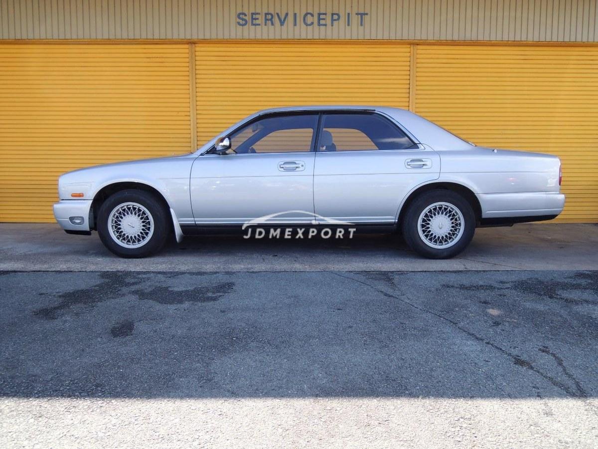 Nissan Gloria Sedan 1994 thumbnail 8