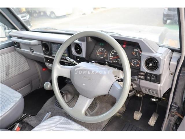 Toyota Land Cruiser 1992 thumbnail 9