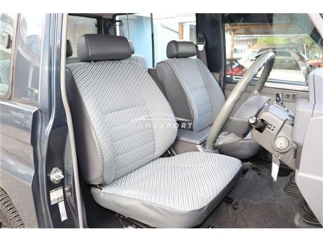 Toyota Land Cruiser 1992 thumbnail 8
