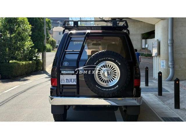 Toyota Land Cruiser Prado 2000 thumbnail 4