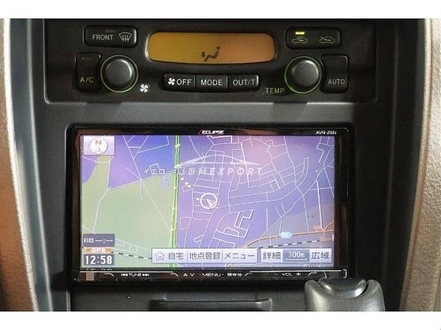 Toyota Hilux Surf 2002 thumbnail 7