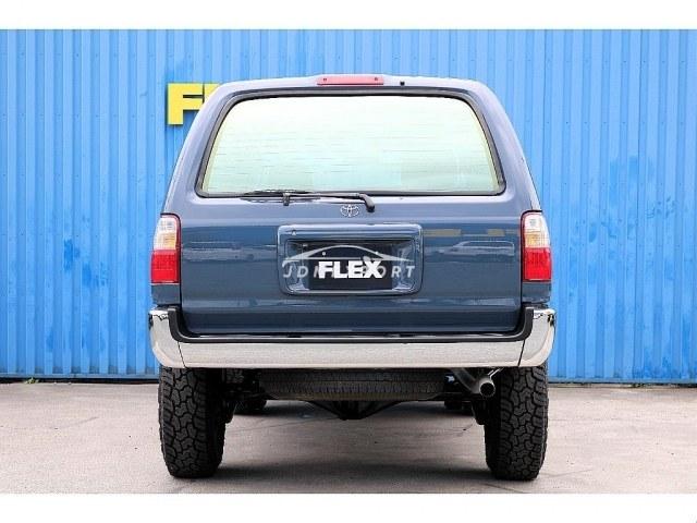 Toyota Hilux Surf 1999 thumbnail 9