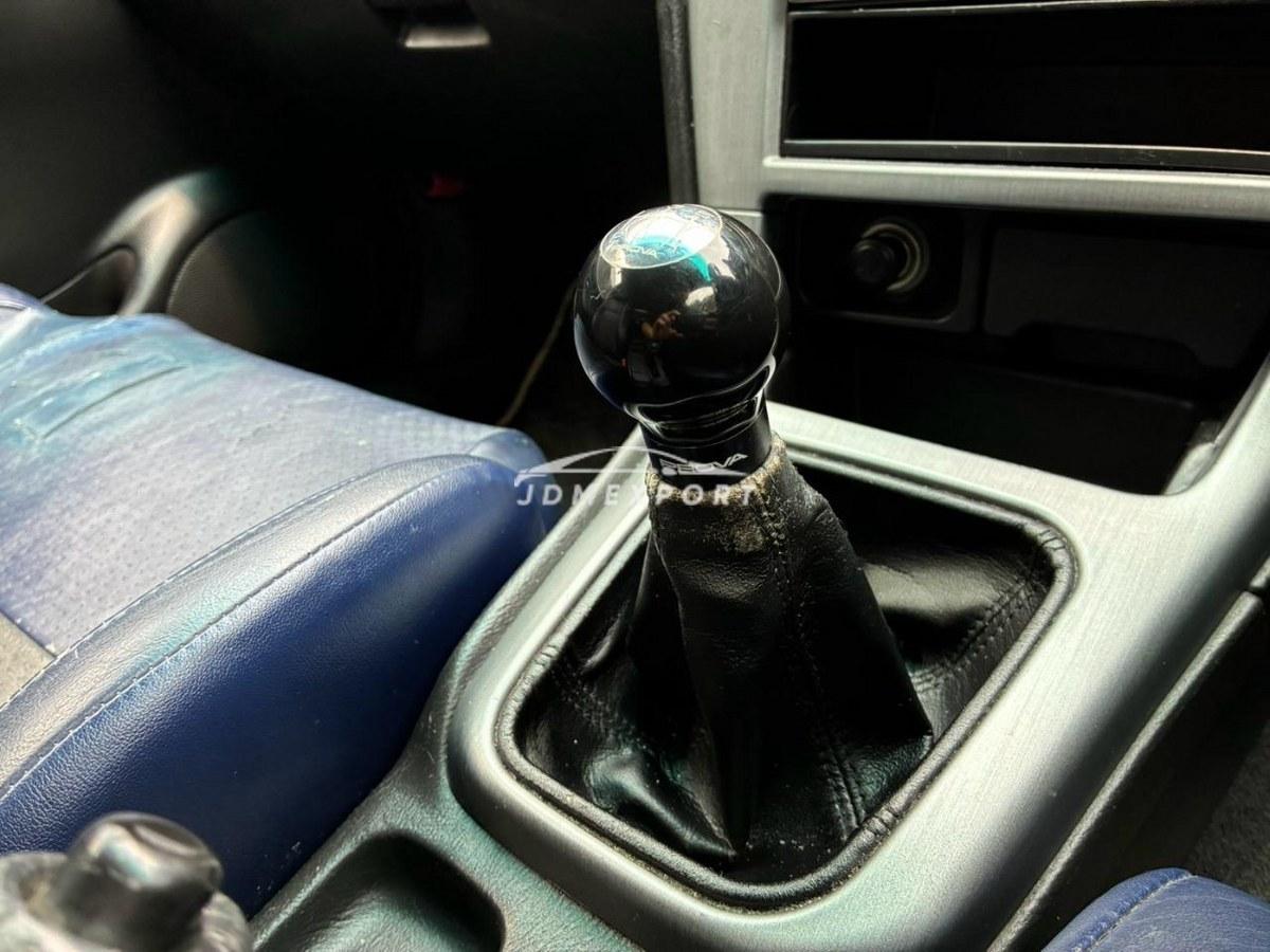 Subaru Legacy B4 2000 thumbnail 35