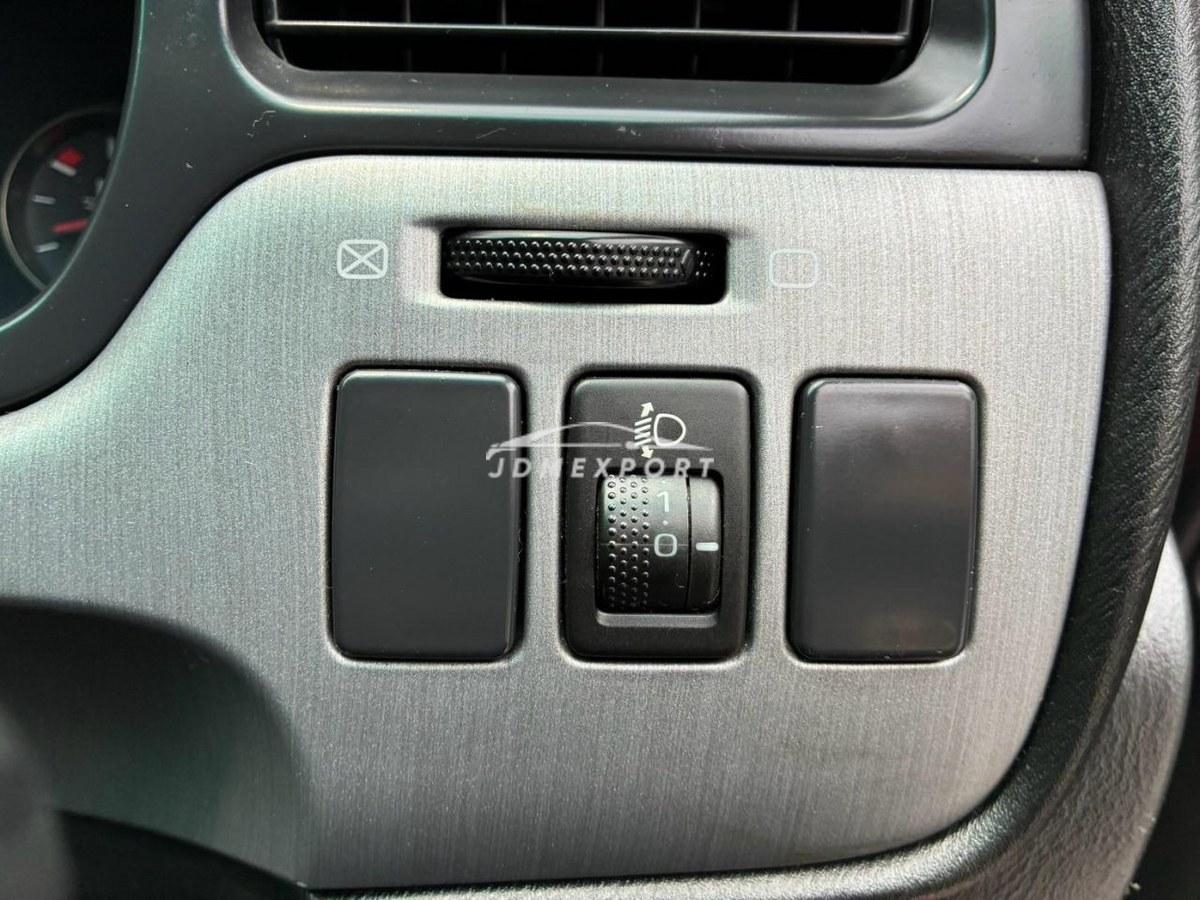 Subaru Legacy B4 2000 thumbnail 23