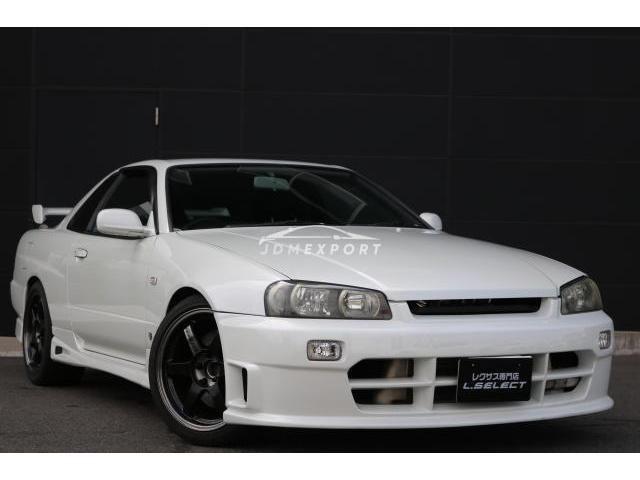 Nissan Skyline 2000 thumbnail 4