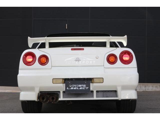 Nissan Skyline 2000 thumbnail 13