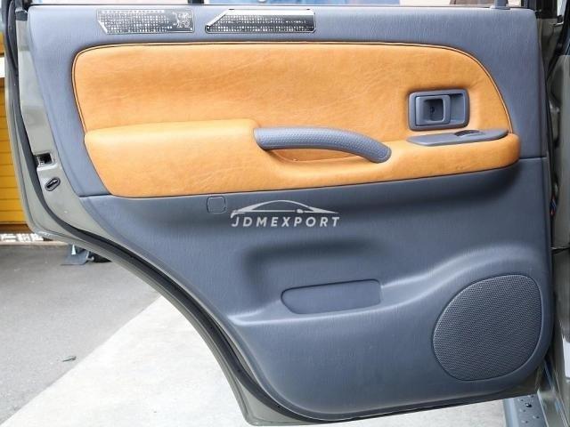 Toyota Land Cruiser Prado 2001 thumbnail 38