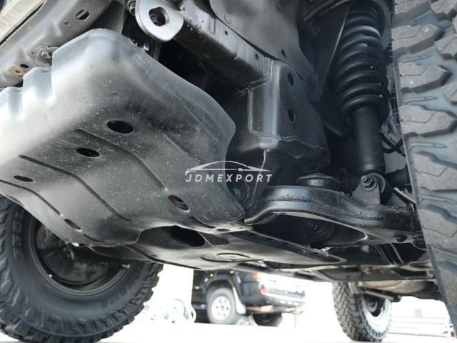 Toyota Land Cruiser Prado 2001 thumbnail 35