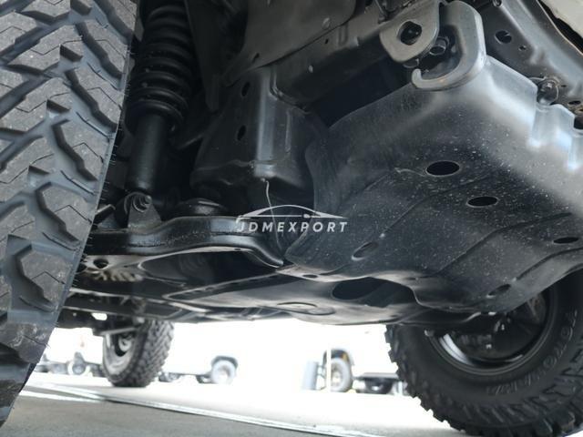 Toyota Land Cruiser Prado 2001 thumbnail 34