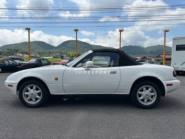 Mazda Eunos Roadster 1998 thumbnail 9