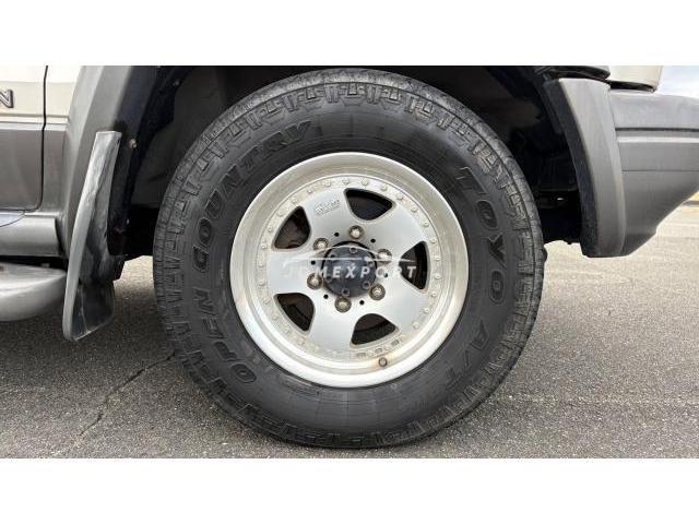 Isuzu Bighorn 1996 thumbnail 10