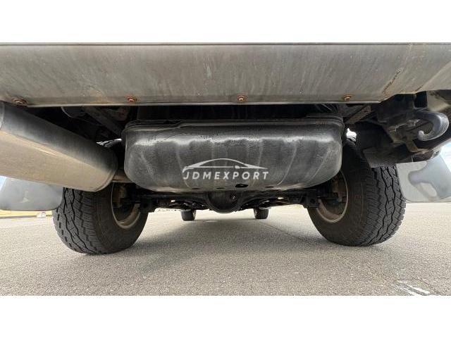 Isuzu Bighorn 1996 thumbnail 15