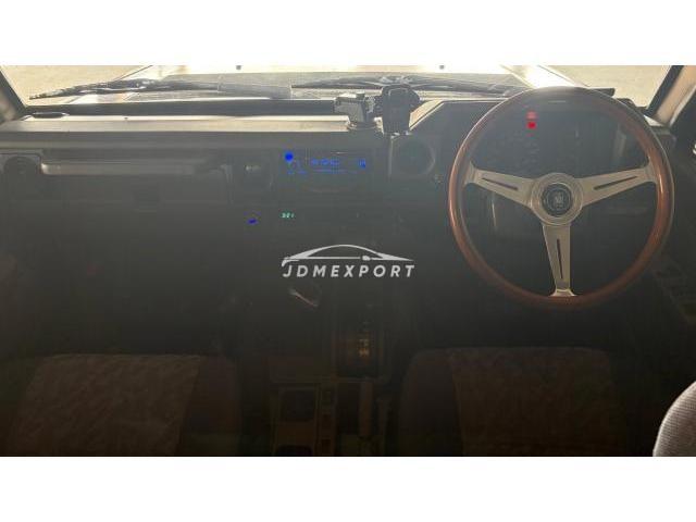 Toyota Land Cruiser 70 1995 thumbnail 5