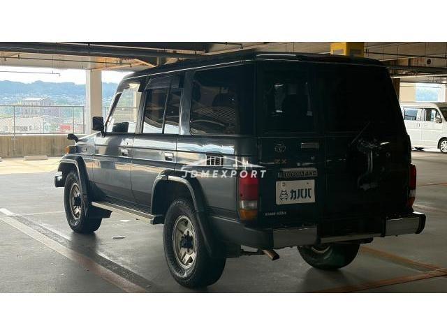 Toyota Land Cruiser 70 1995 thumbnail 16