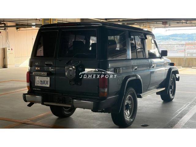Toyota Land Cruiser 70 1995 thumbnail 15