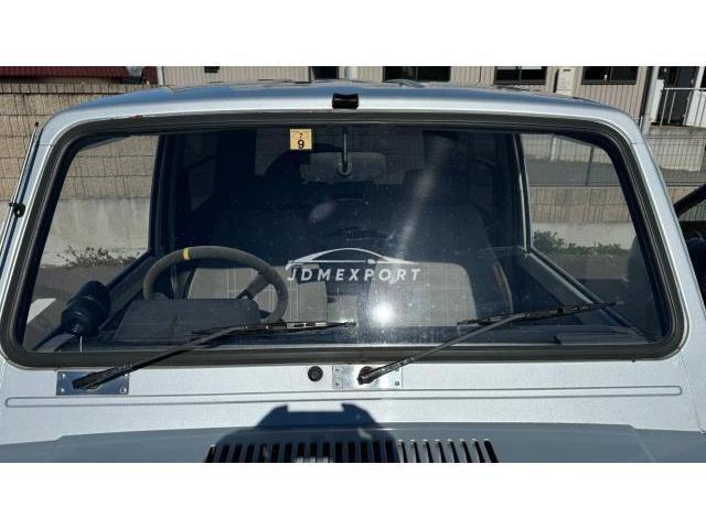 Suzuki Jimny 1984 thumbnail 18