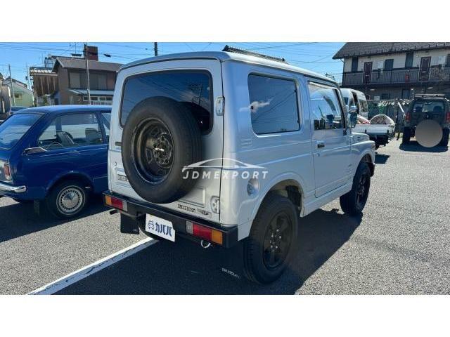 Suzuki Jimny 1984 thumbnail 14