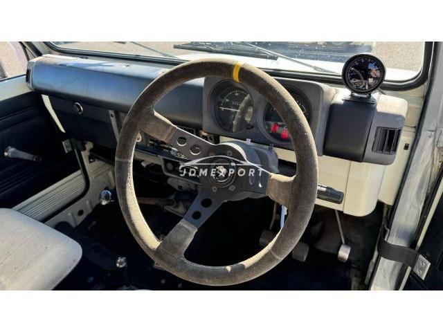 Suzuki Jimny 1984 thumbnail 5