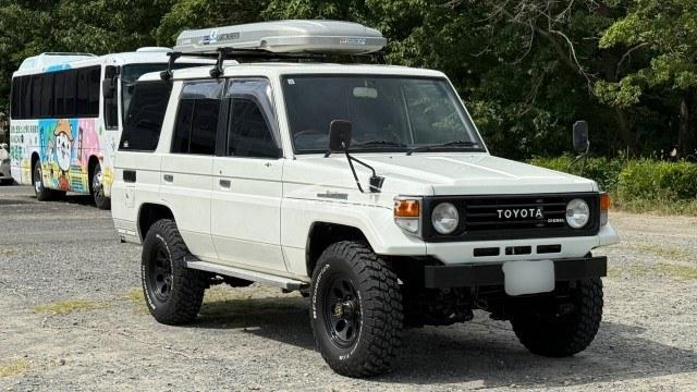 Toyota Land Cruiser 70 1992 thumbnail 12