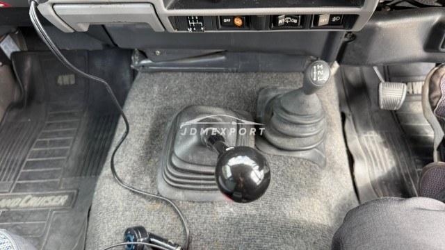 Toyota Land Cruiser 70 1992 thumbnail 15