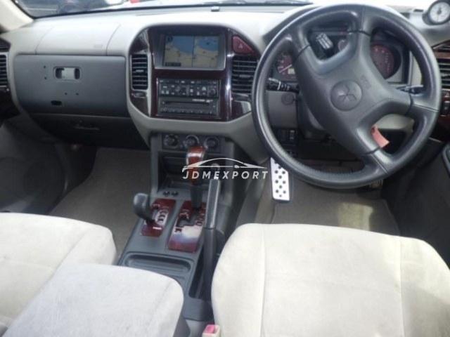 Mitsubishi Pajero 1999 thumbnail 4